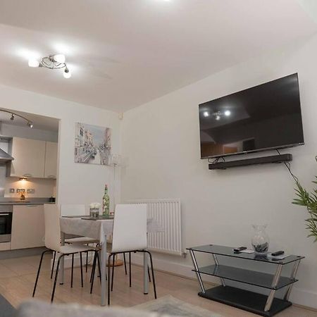 Beautiful 2 Bed In Central Birmingham: A Hidden Gem! Ngoại thất bức ảnh