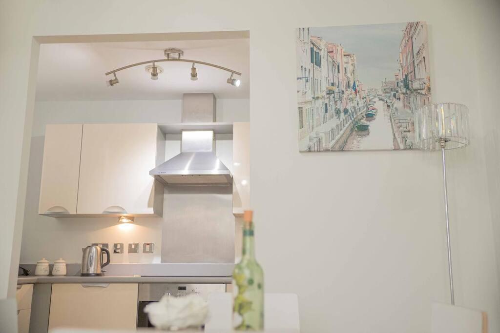 Beautiful 2 Bed In Central Birmingham: A Hidden Gem! Ngoại thất bức ảnh